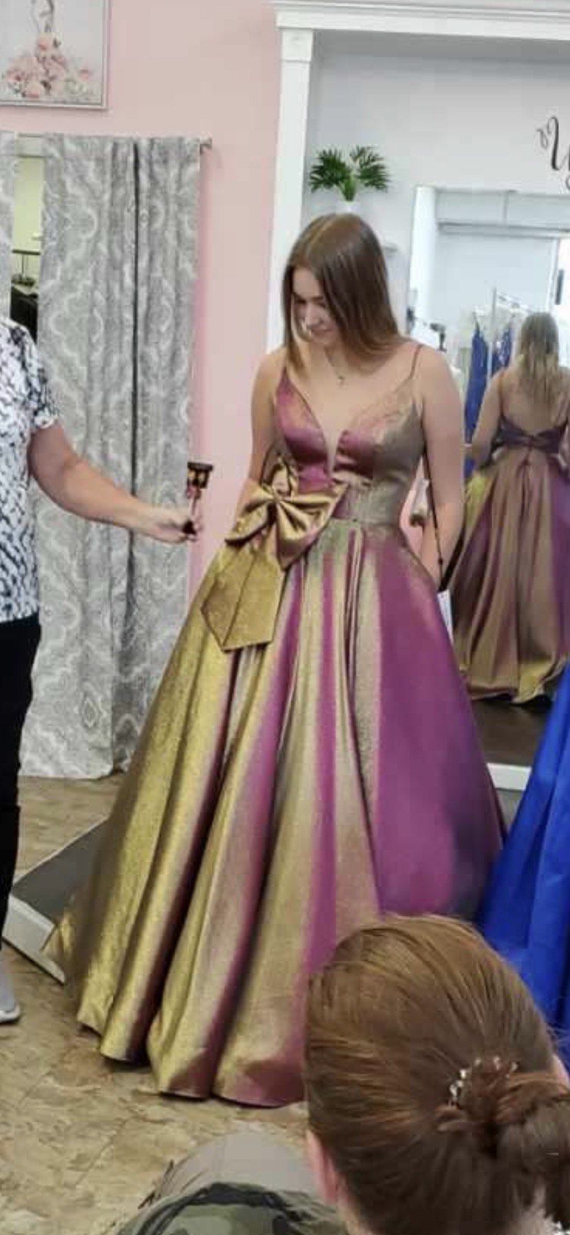 Ashley Lauren Size 10 Prom Multicolor A-line Dress on Queenly