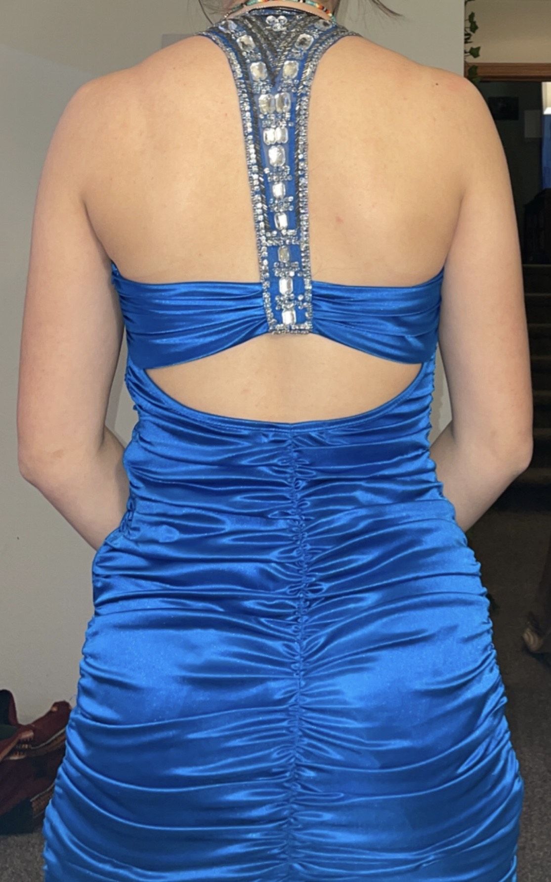 Size 2 Homecoming Sequined Blue Cocktail Dress on Queenly