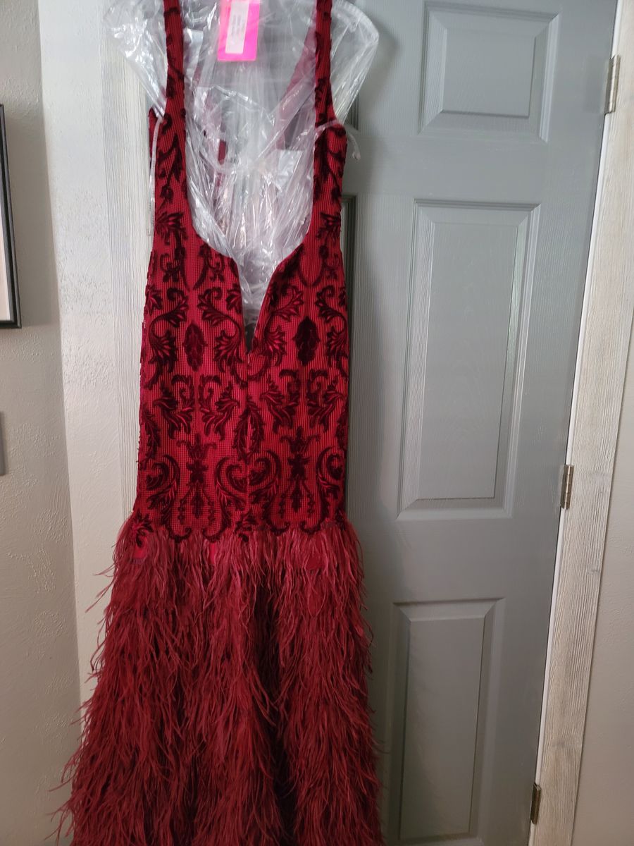 Jasz Size 2 Red Mermaid Dress on Queenly