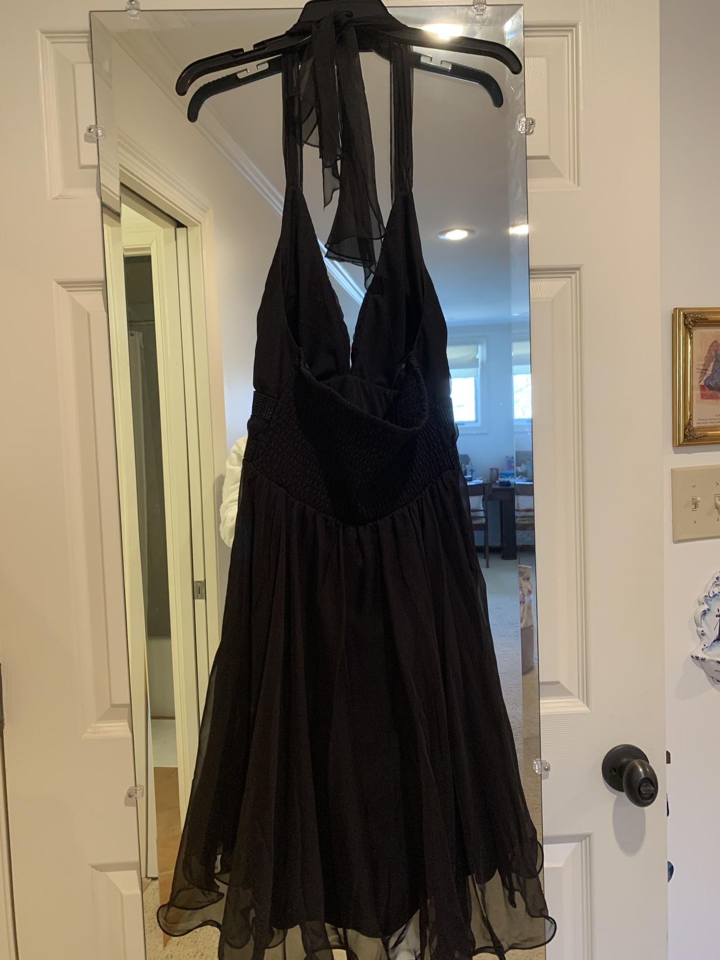 Venus Size 4 Prom Halter Black A-line Dress on Queenly