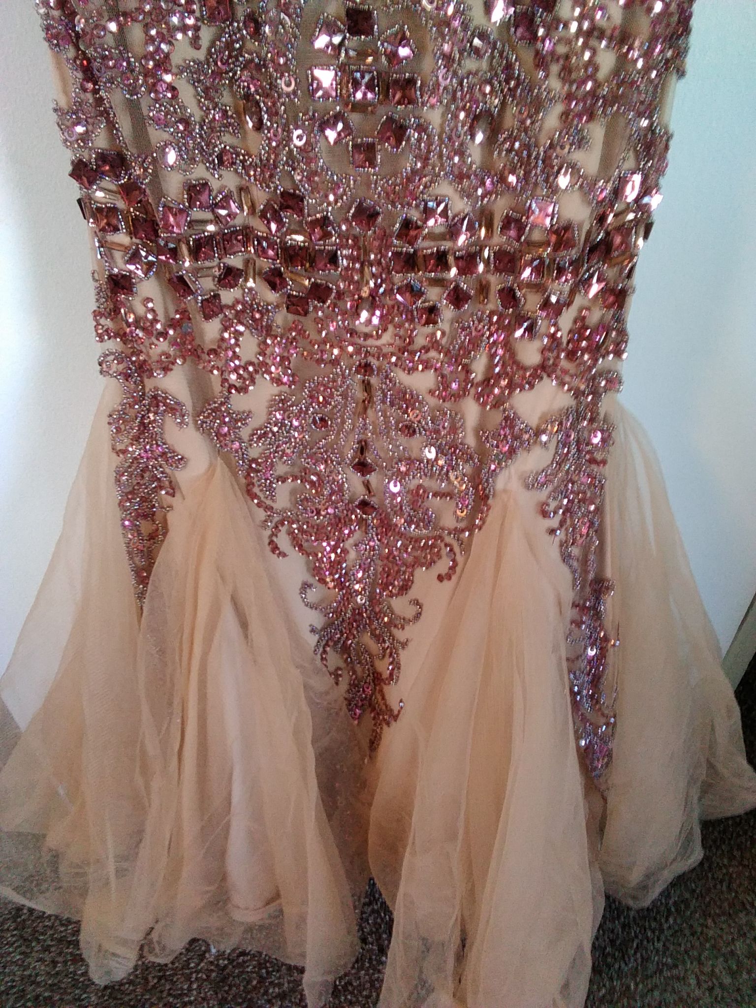 Sherri Hill Size 4 Prom Cap Sleeve Sequined Nude Mermaid Dress on Queenly