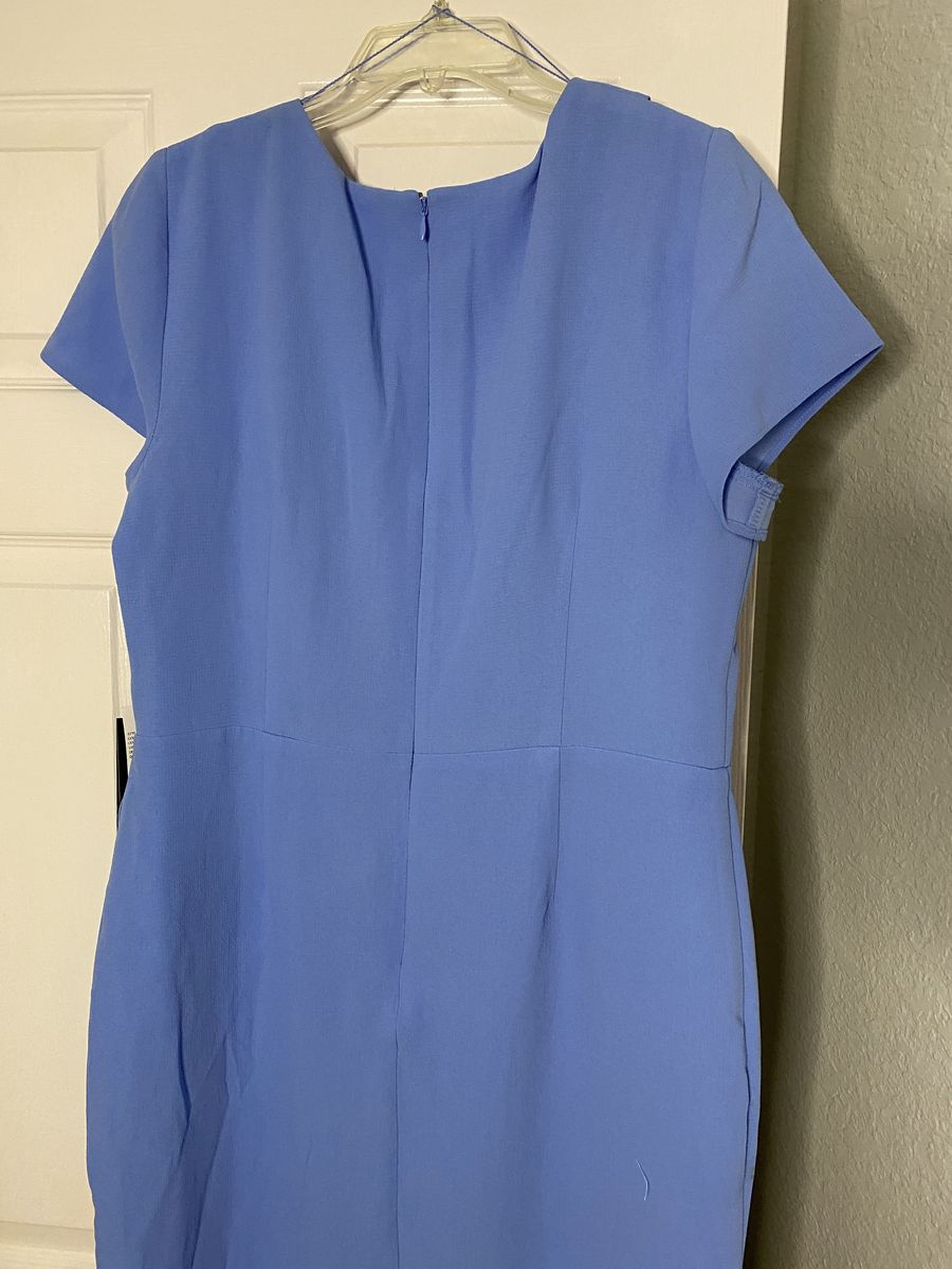 Size 14 Blue Cocktail Dress on Queenly
