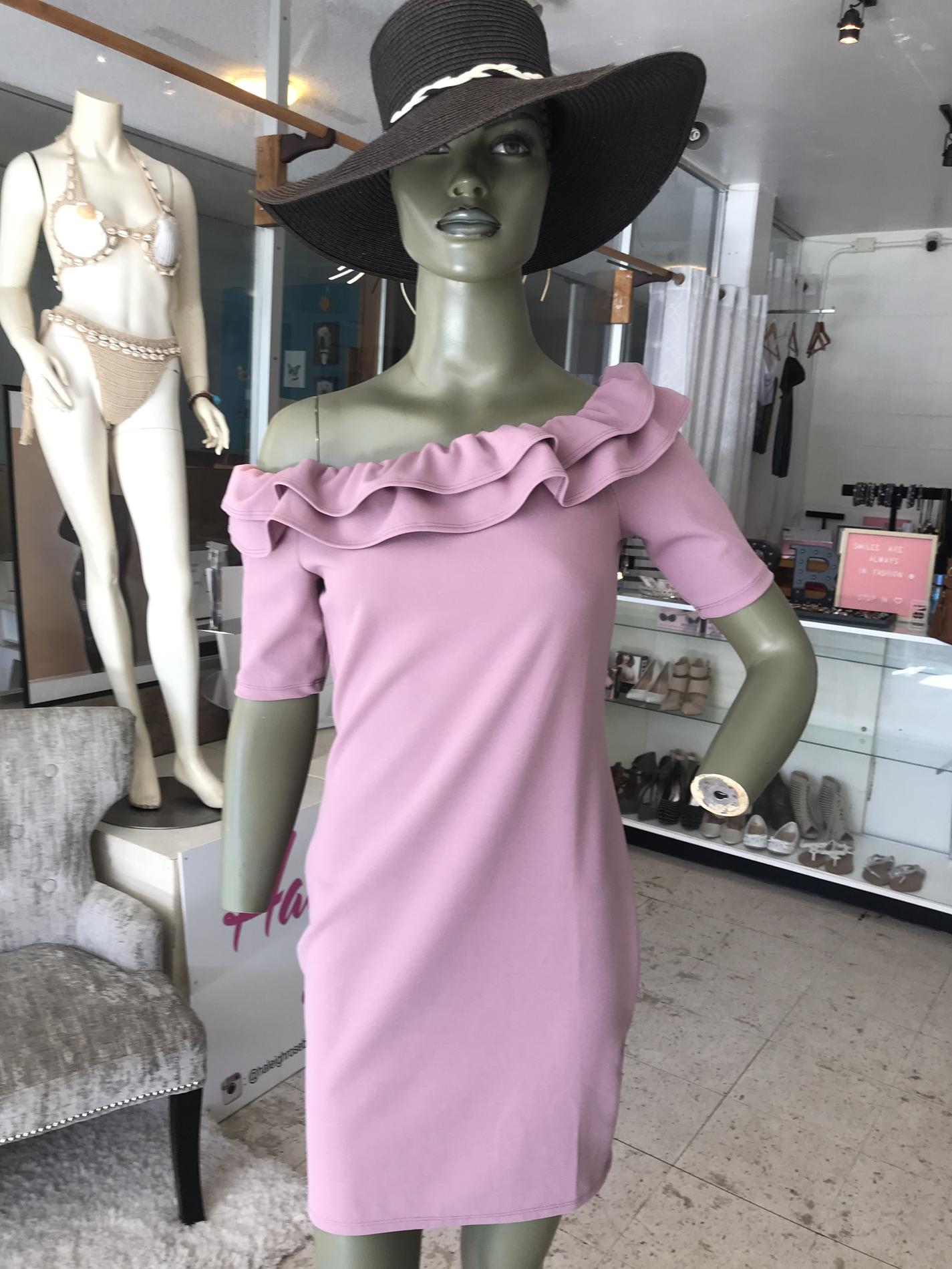 Size 10 Homecoming Light Pink Cocktail Dress on Queenly