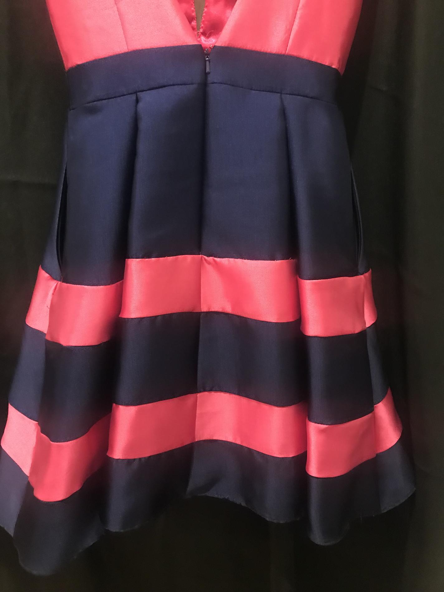 Size 0 Pageant Navy Multicolor Cocktail Dress on Queenly