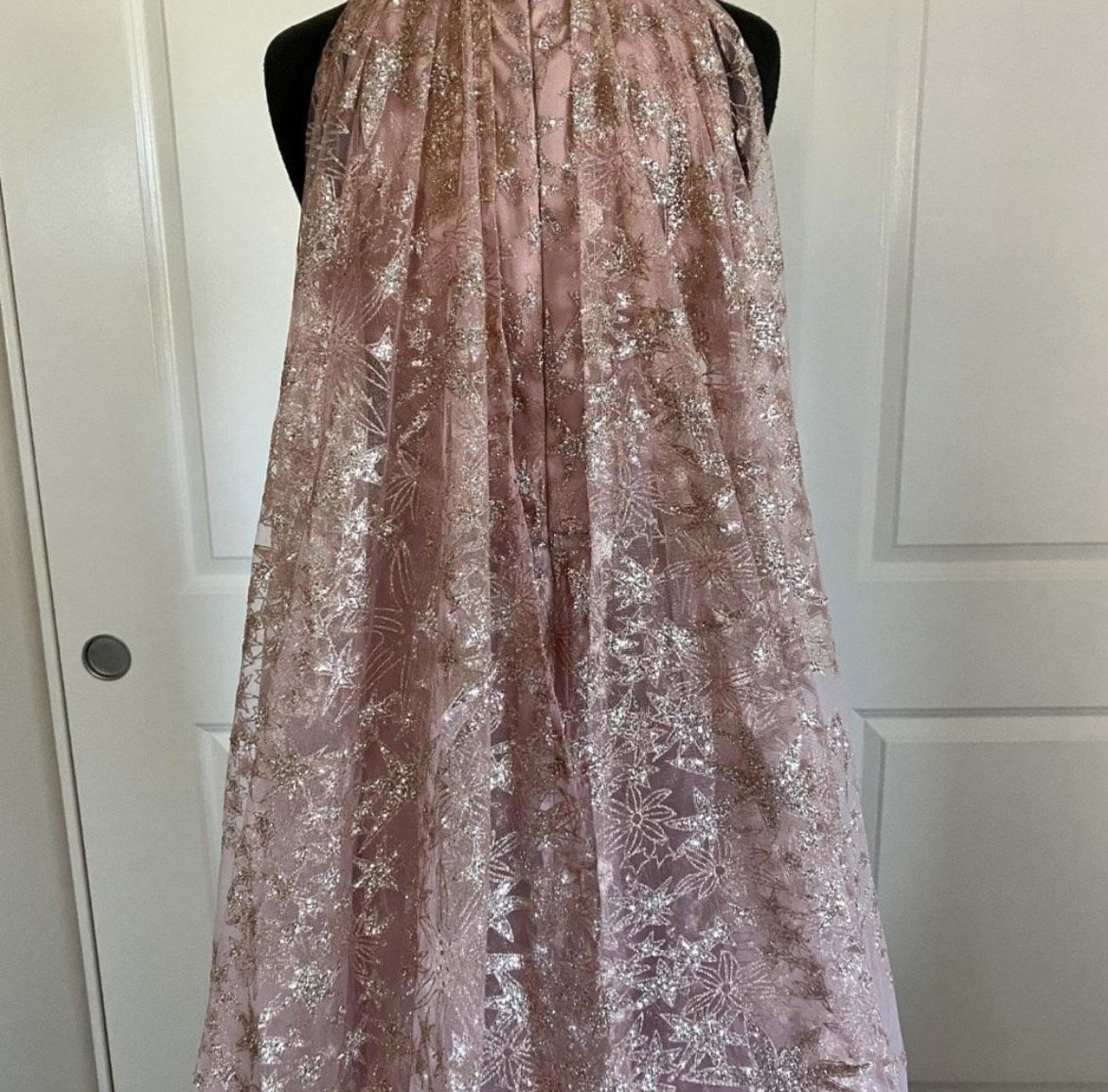 Alamour Size 2 Prom High Neck Lace Light Pink Mermaid Dress on Queenly