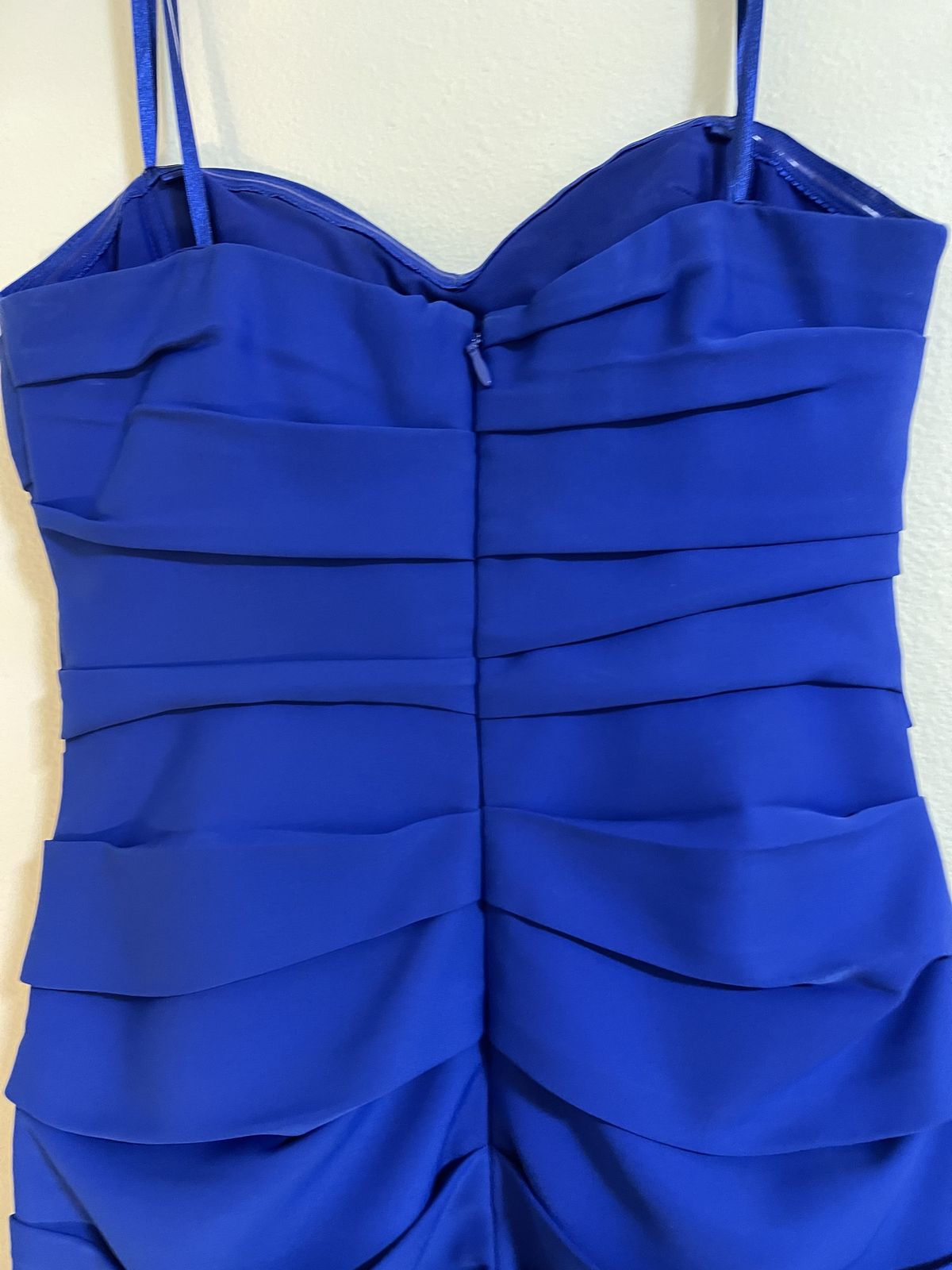 BCBG Royal Blue Size 8 $300 Cocktail Dress on Queenly