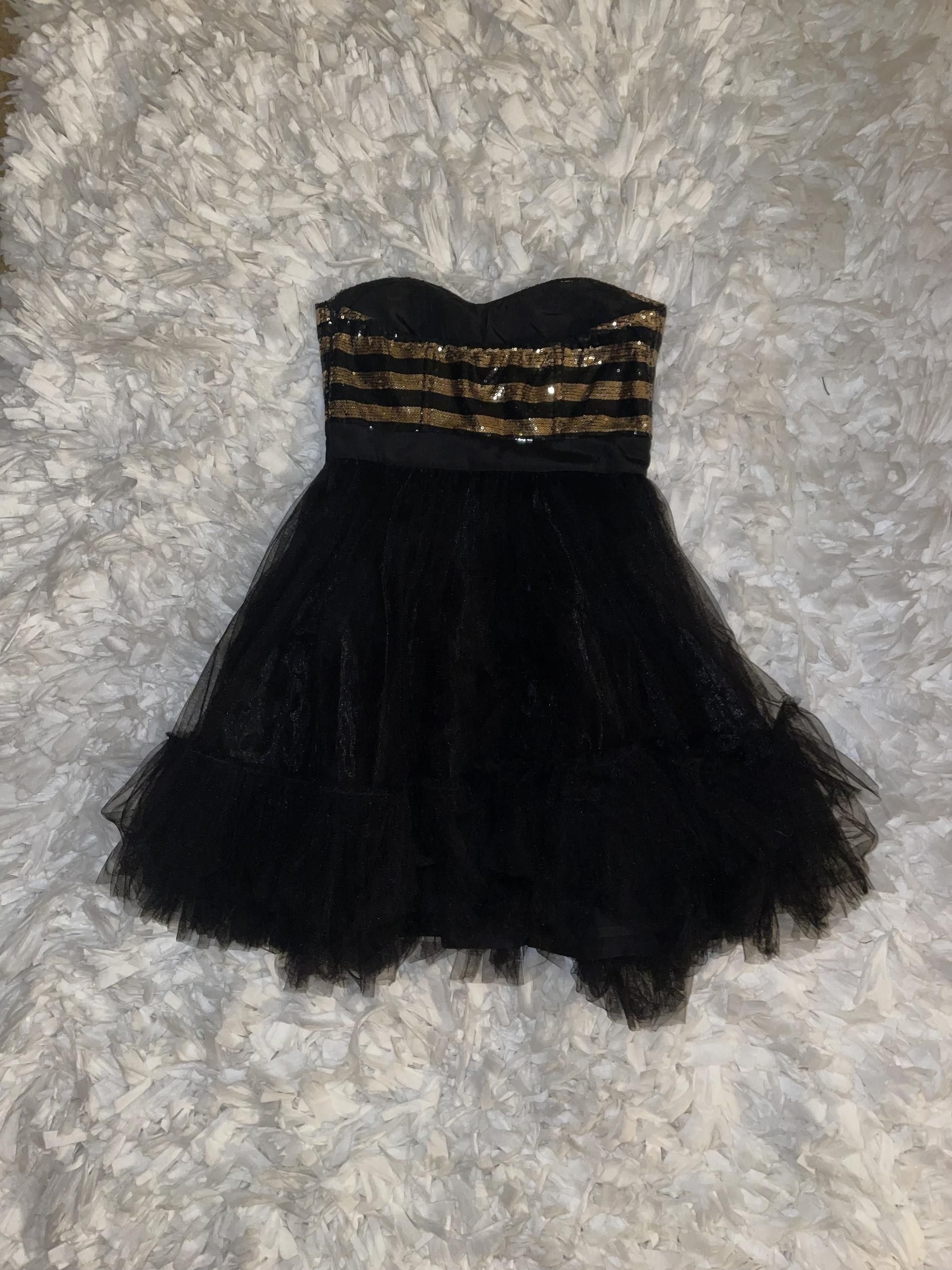 Size 0 Pageant Black Cocktail Dress on Queenly