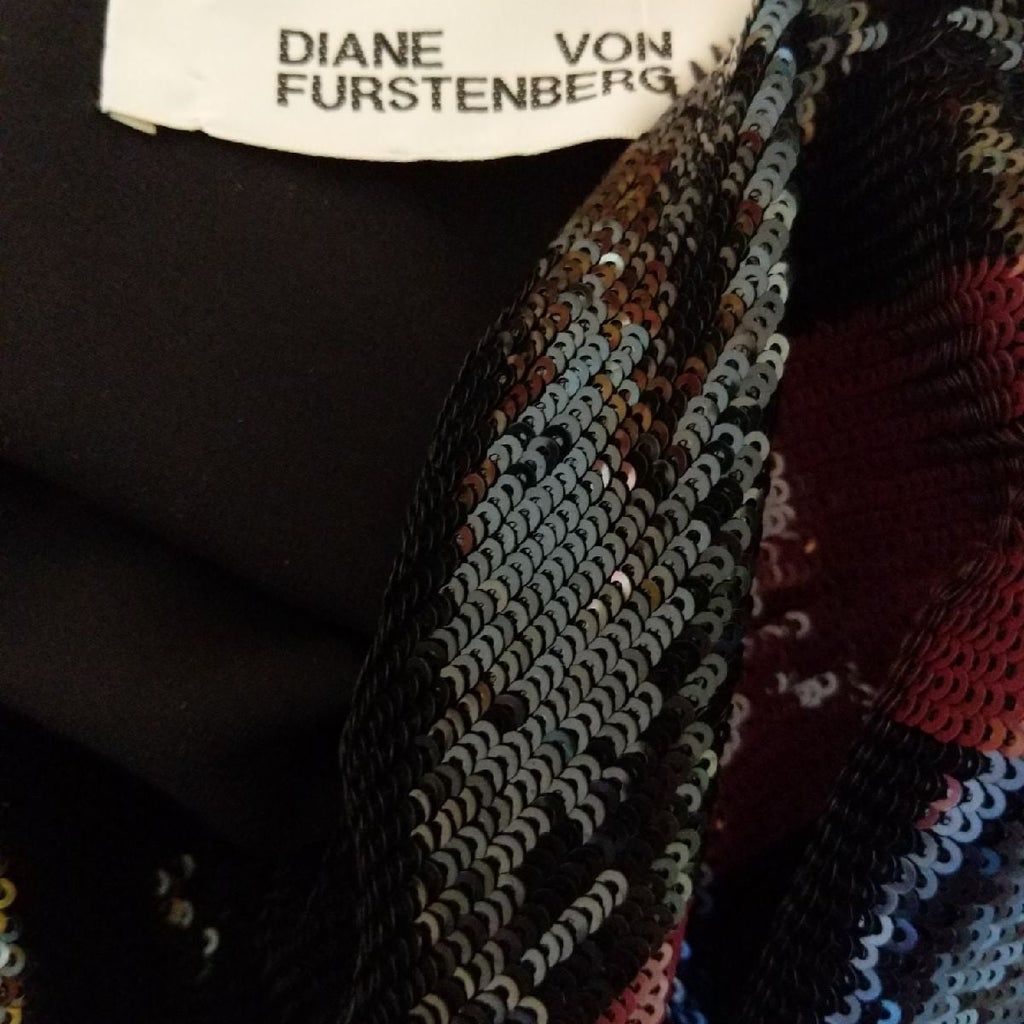 Diane Von Furstenberg Size 10 Long Sleeve Satin Burgundy Blue Floor Length Maxi on Queenly