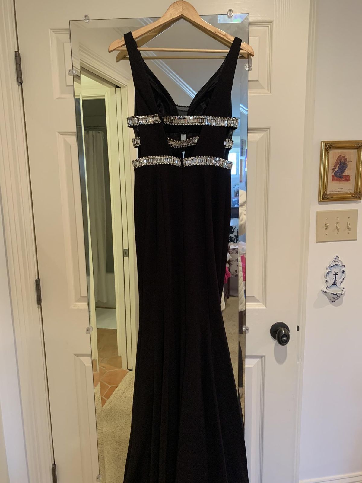 Sherri Hill Size 4 Prom Sequined Black Side Slit Dress on Queenly