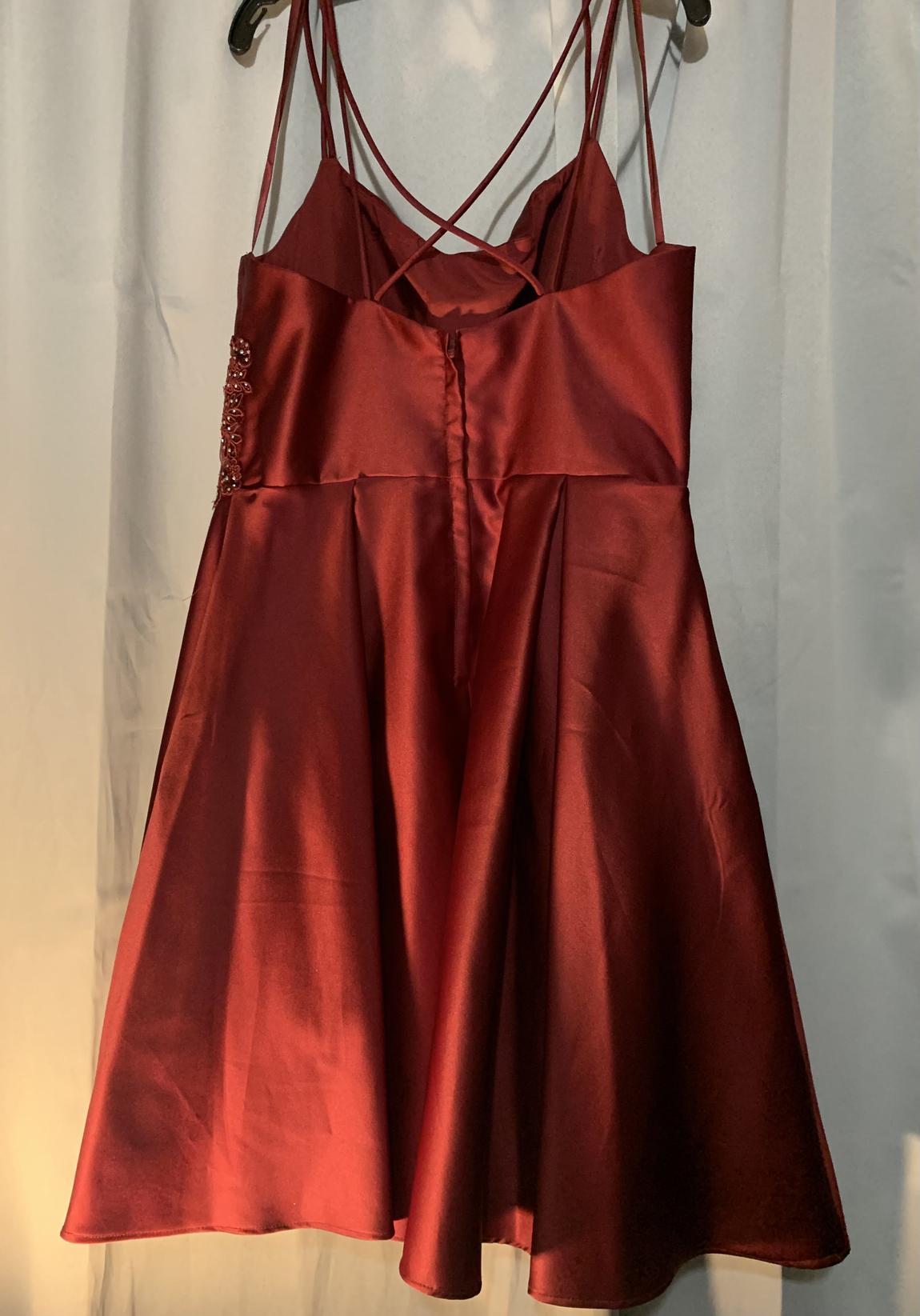 Blondie Nites Size 8 Satin Red Cocktail Dress on Queenly