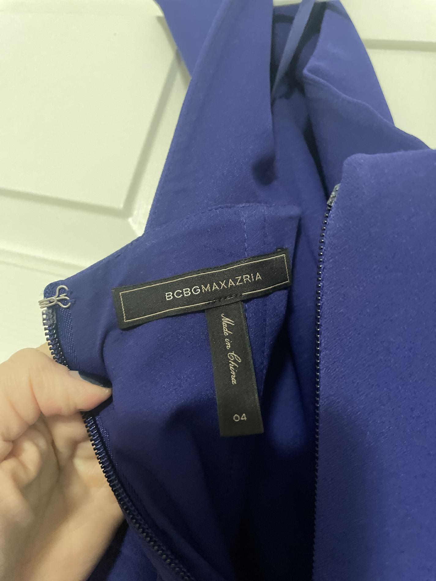 BCBGMAXAZARIA Size 4 One Shoulder Blue Side Slit Dress on Queenly