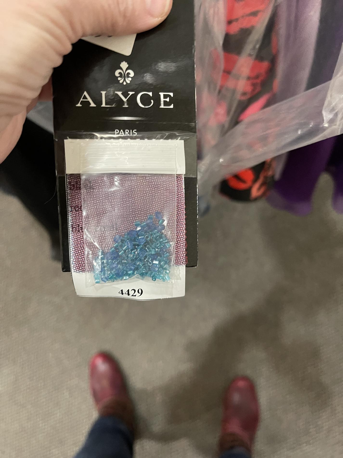 Alyce Paris Size 6 Blue Cocktail Dress on Queenly