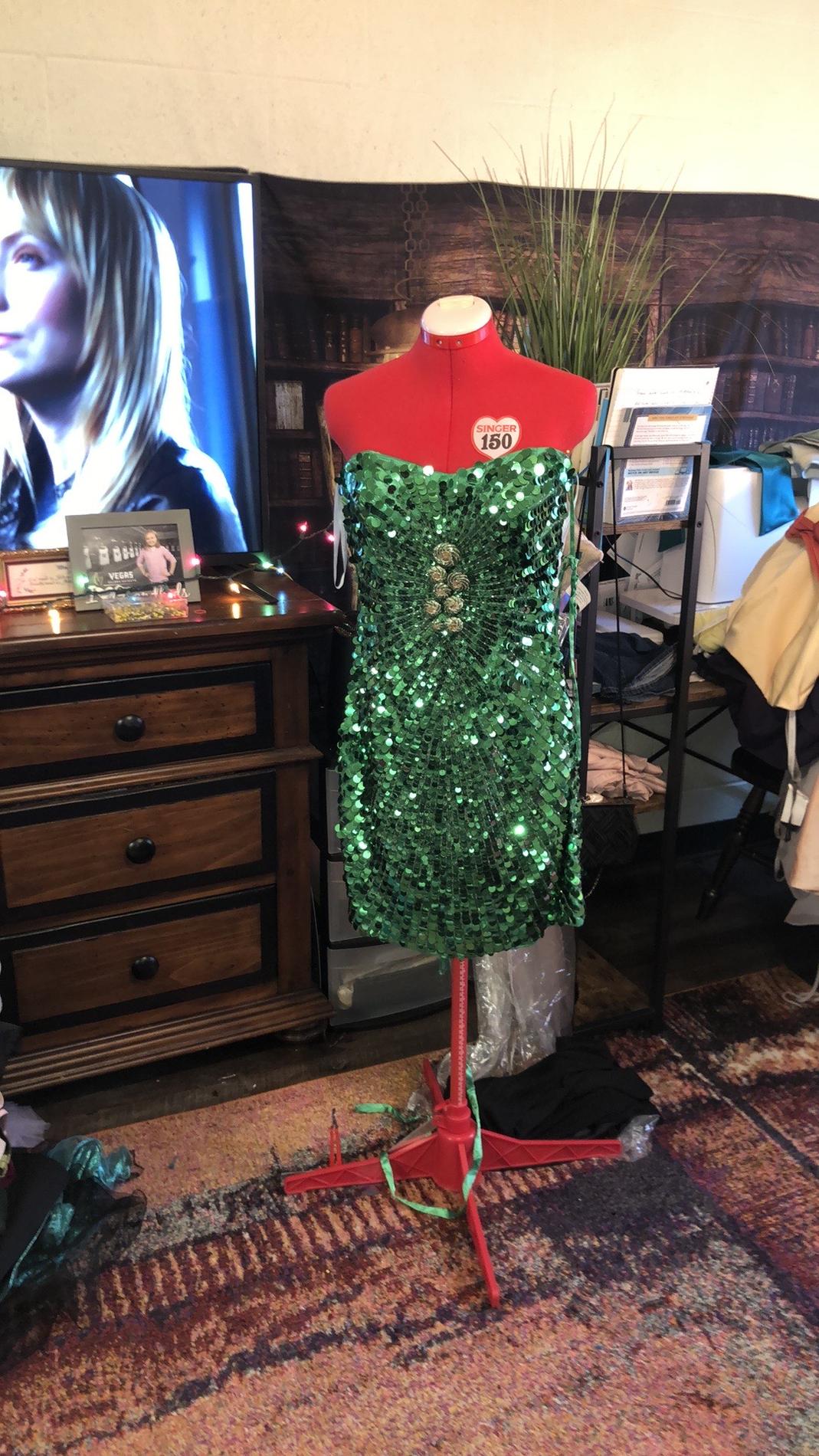 Milano Formals Size 0 Homecoming Strapless Green Cocktail Dress on Queenly