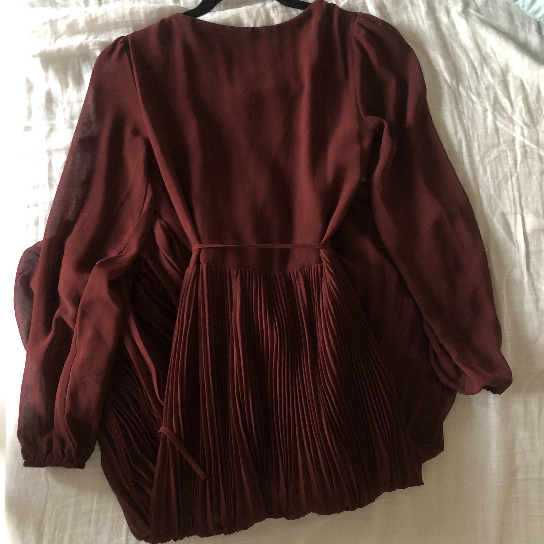 Aritzia Wilfred Size 00 Burgundy Red A-line Dress on Queenly