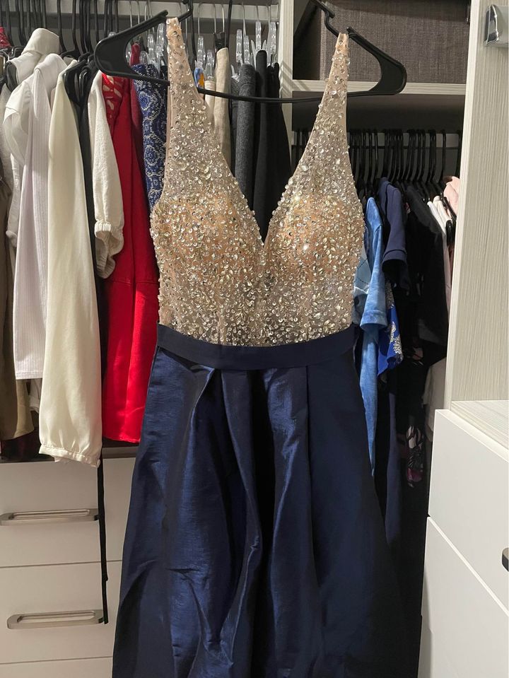 Promgirl Size 2 Prom Blue A-line Dress on Queenly