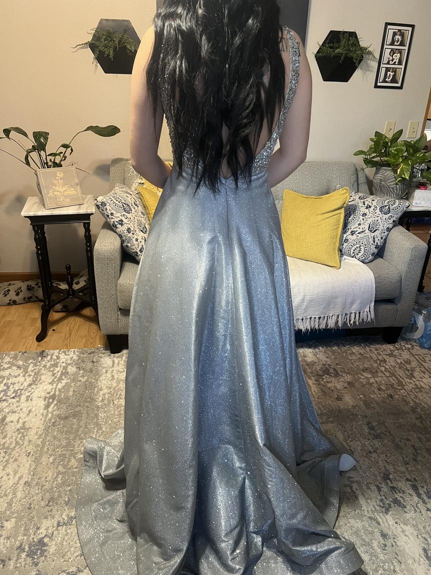 Size 2 Prom Plunge Sequined Silver Ball Gown on Queenly