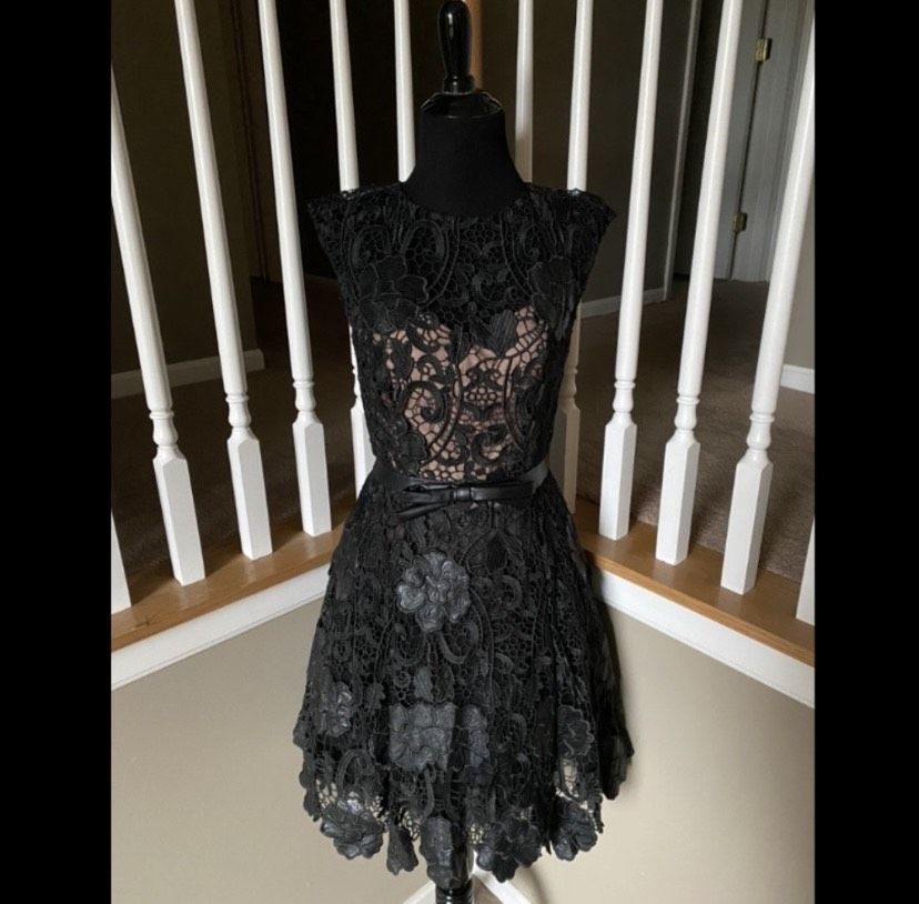 Jovani Size 2 Homecoming Lace Black A-line Dress on Queenly