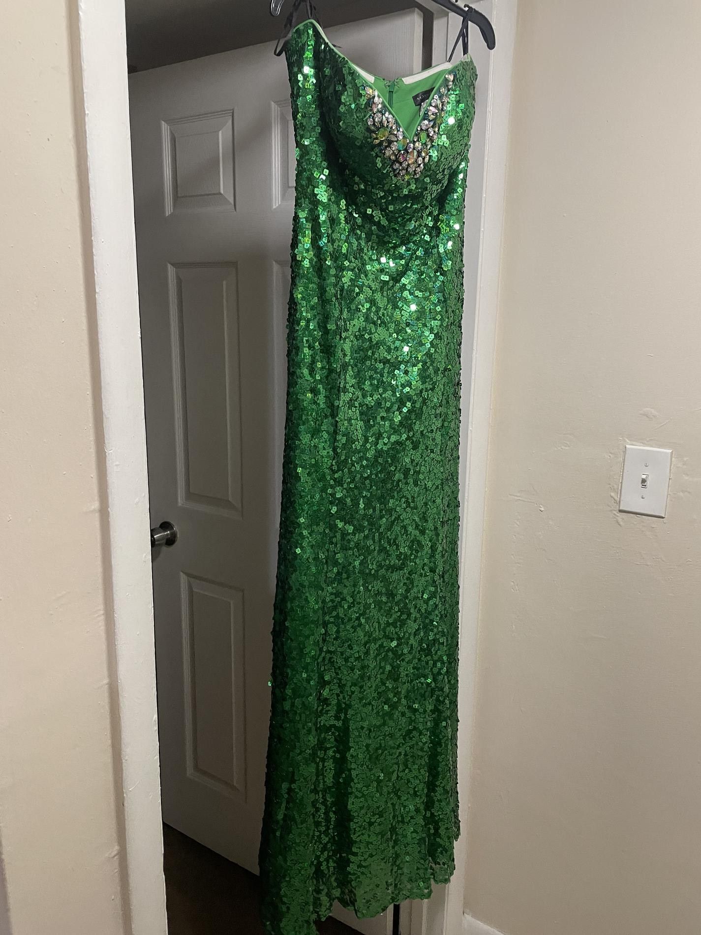 Size 12 Prom Sequined Green Mermaid Dress on Queenly