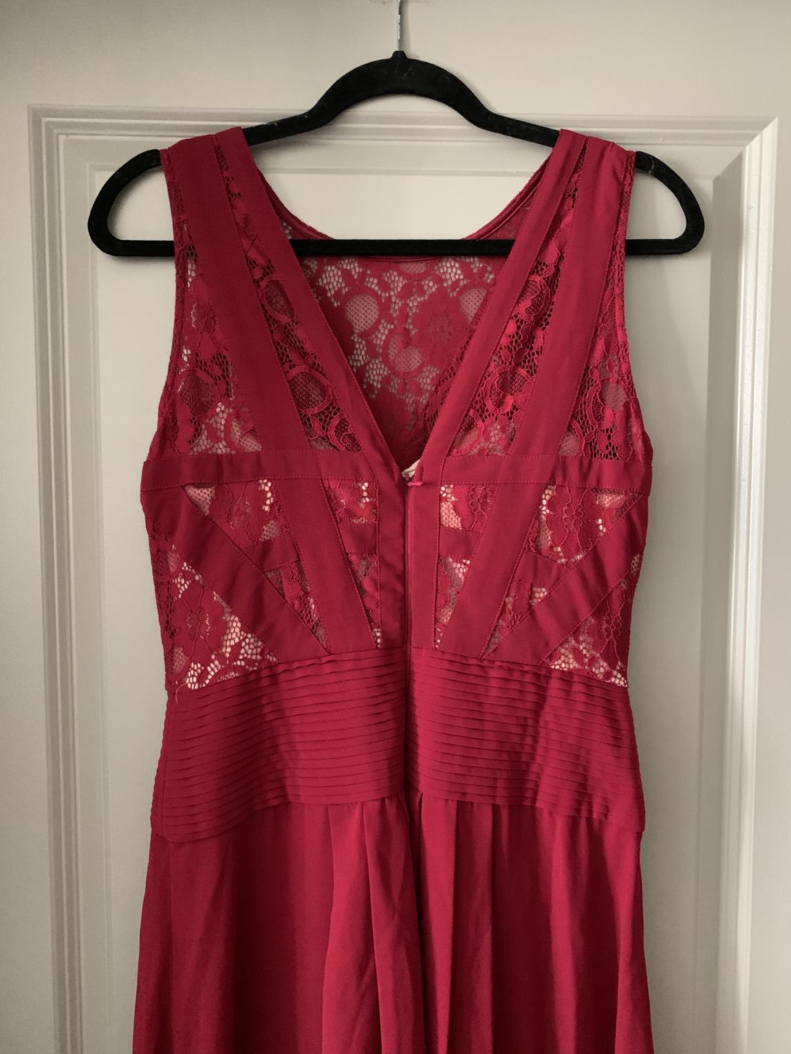 Minuet for Modcloth Size 6 High Neck Lace Red A-line Dress on Queenly