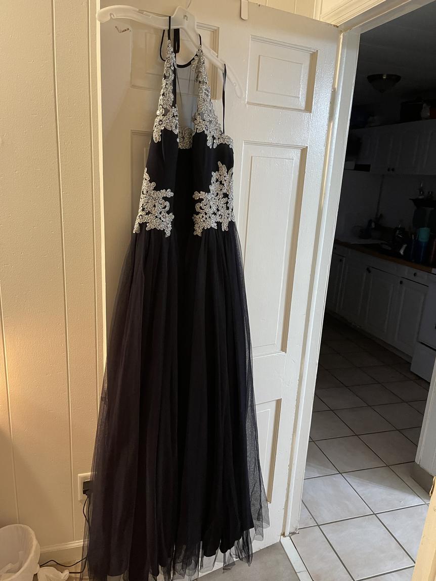 Plus Size 18 Navy Blue Ball Gown on Queenly