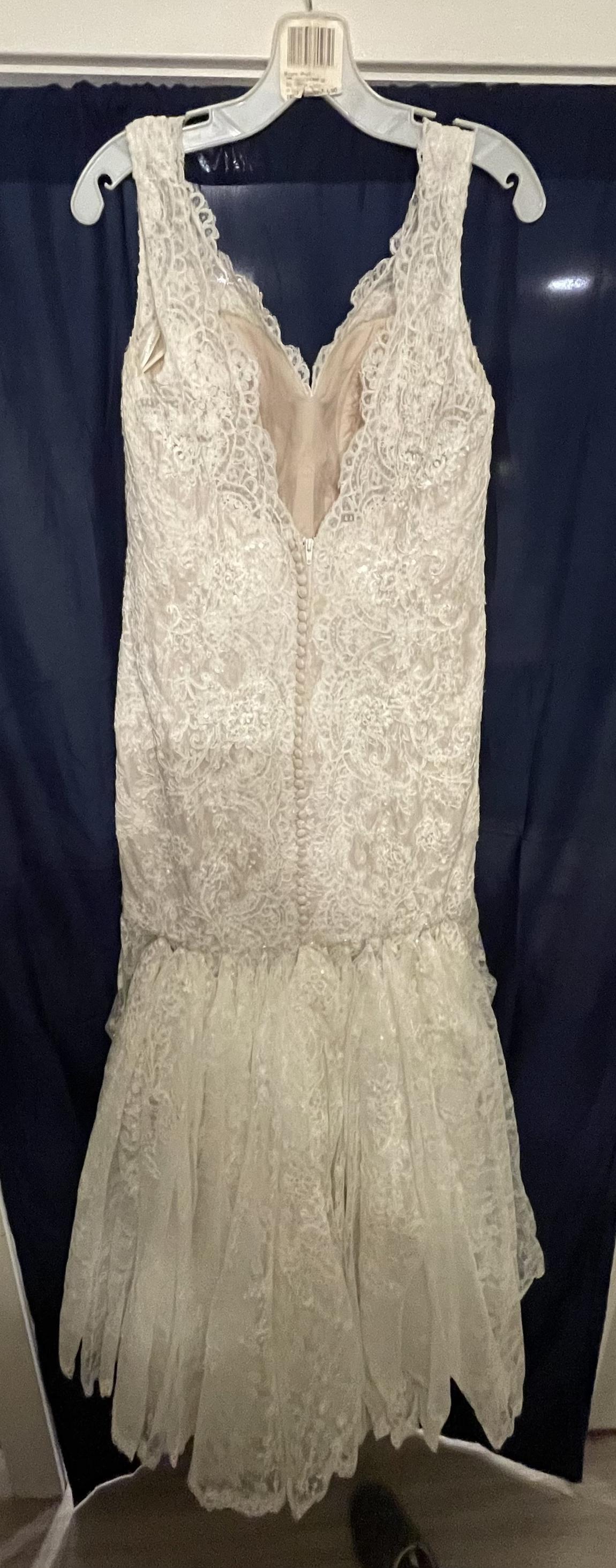 Oleg Cassini Plus Size 16 Lace White Floor Length Maxi on Queenly