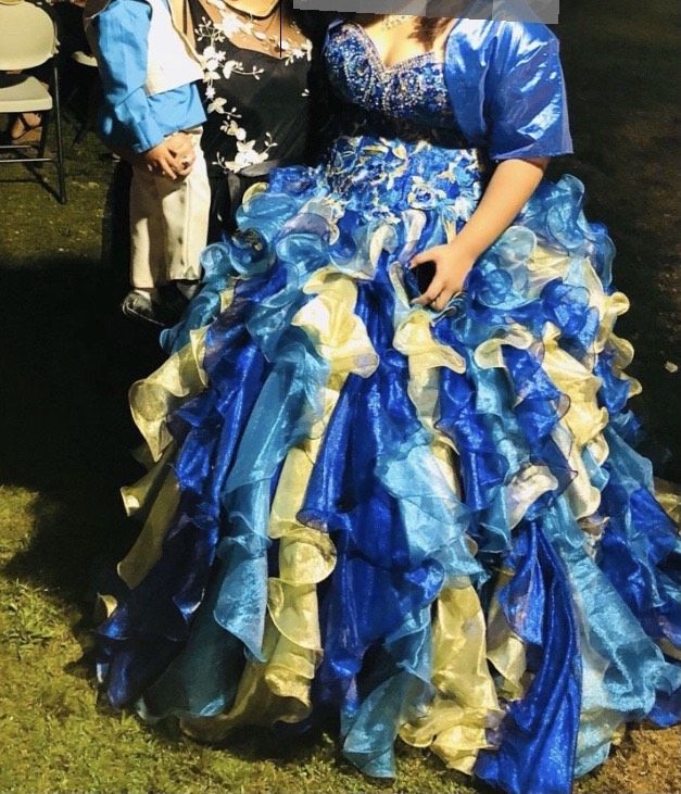 Plus Size 16 Blue Ball Gown on Queenly