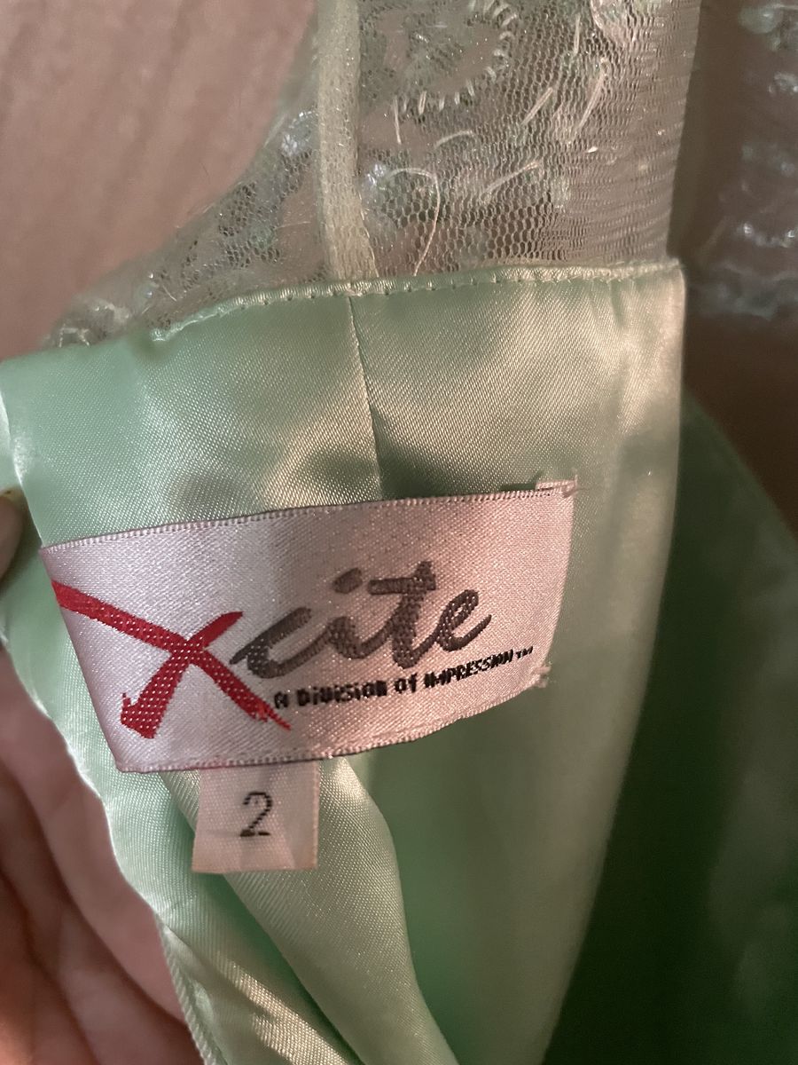 Excite prom Size 2 Prom Strapless Sheer Light Green Cocktail Dress on Queenly