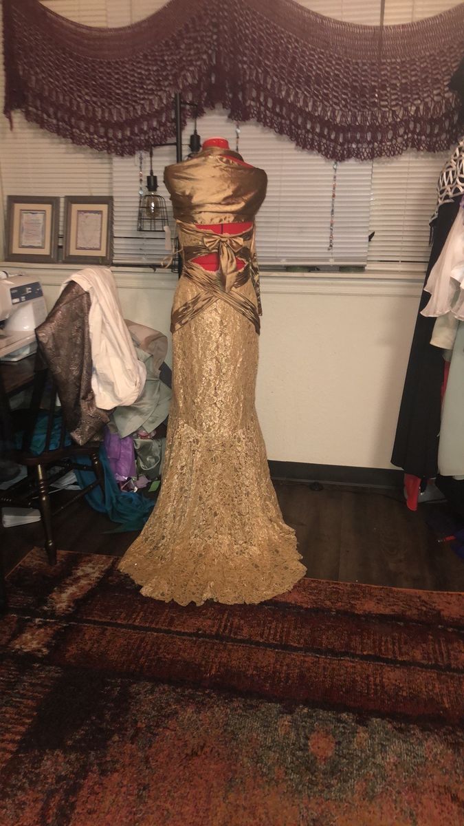 May Queen Couture Size 8 Prom Lace Gold Mermaid Dress on Queenly