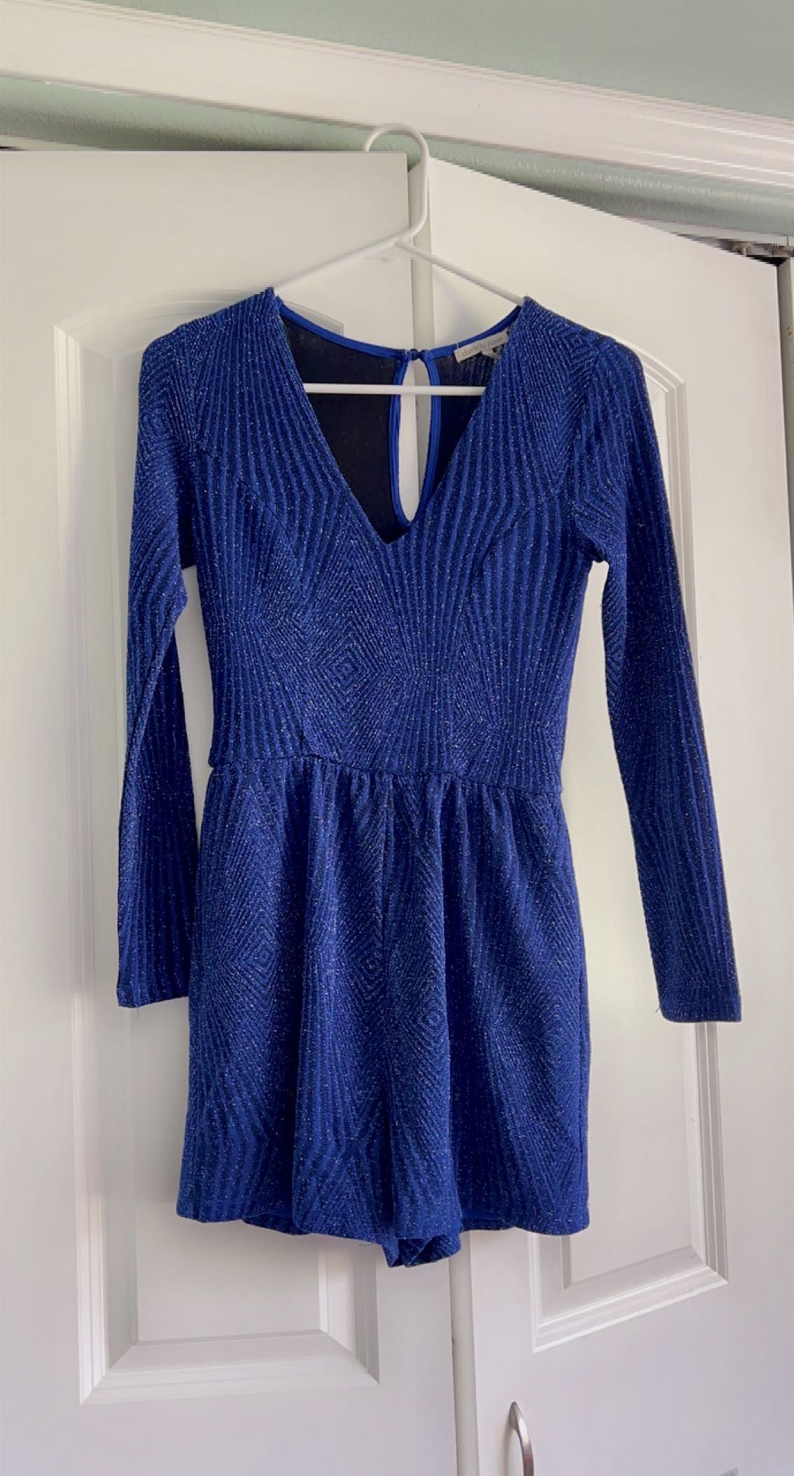 Size 4 Long Sleeve Royal Blue Formal Jumpsuit on Queenly
