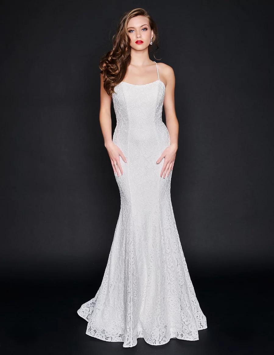 Style 1523 Nina Canacci Size 4 White Mermaid Dress on Queenly