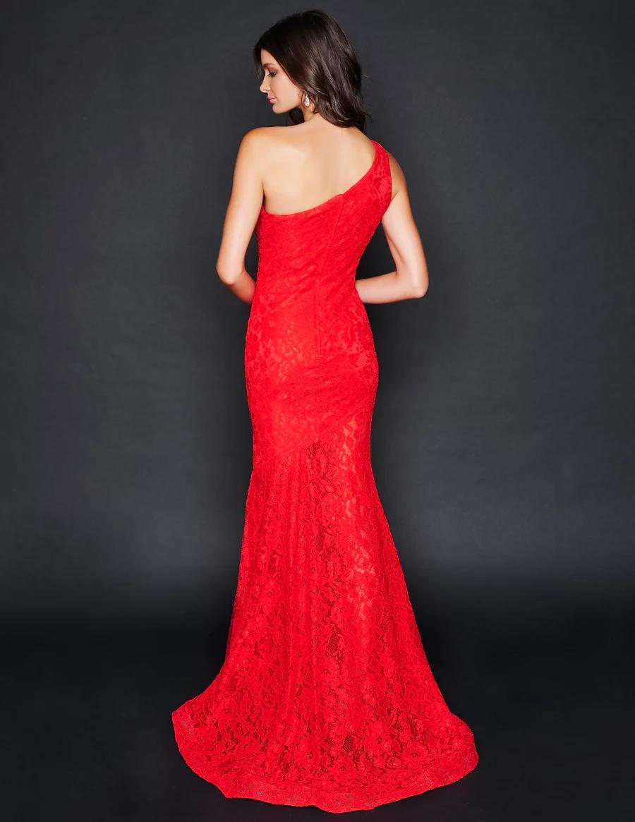Style 2305 Nina Canacci Size 4 Red Floor Length Maxi on Queenly