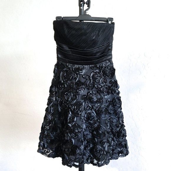 Style Never Altered White House Black Market Size 00 Prom Strapless Satin Black A-line Dress on Queenly