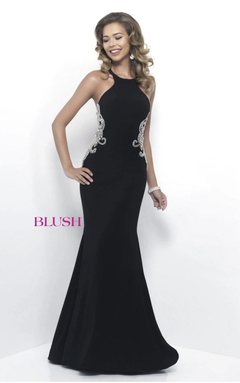 Blush Prom Size 2 Sequined Black Mermaid Dress on Queenly