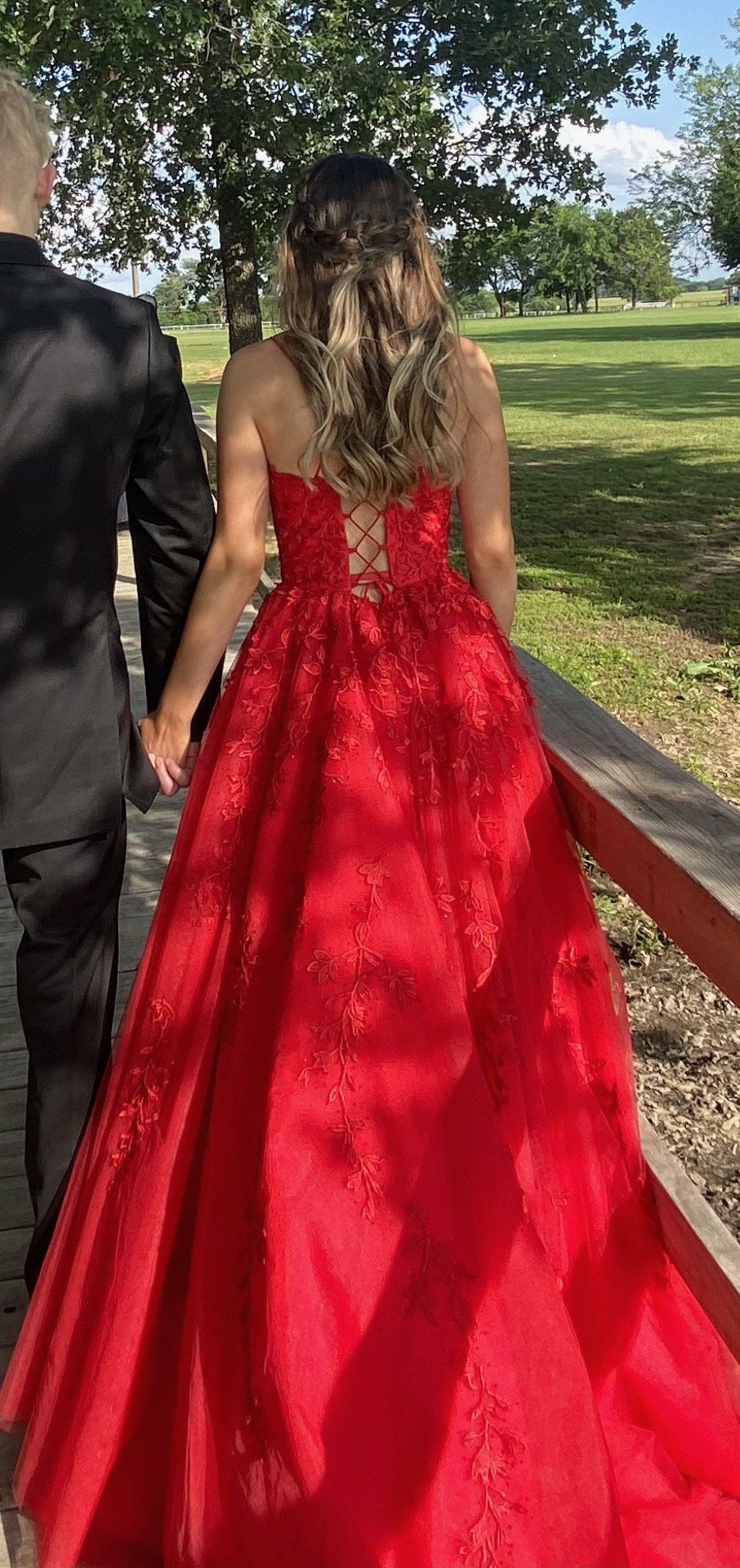 Sherri Hill Size 8 Prom Lace Red Dress With Train on Queenly