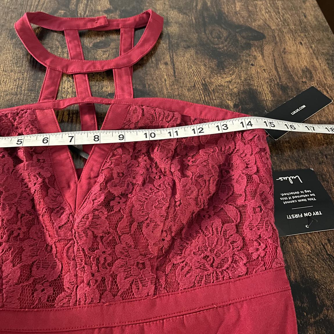 Lulus Size 2 Lace Red Cocktail Dress on Queenly