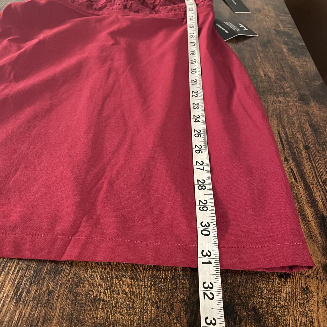 Lulus Size 2 Lace Red Cocktail Dress on Queenly