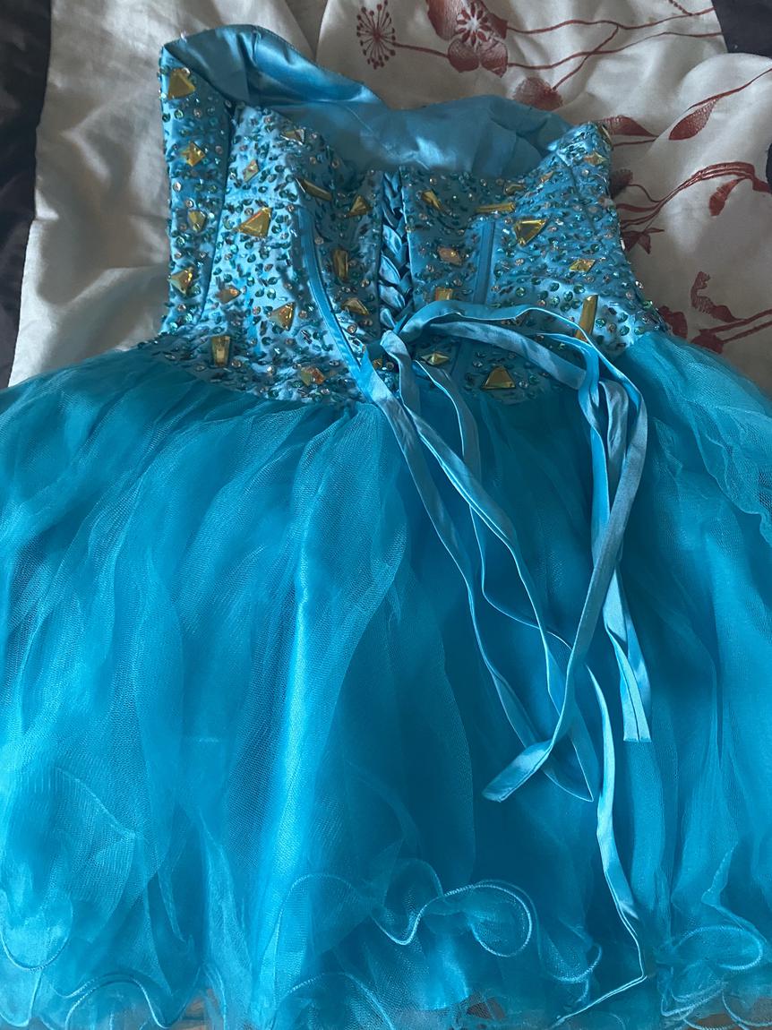 Size 0 Multicolor Ball Gown on Queenly