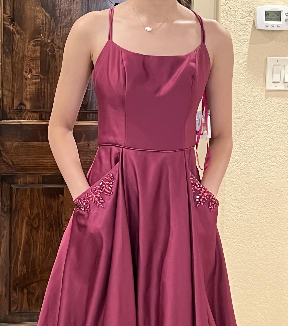 Size 2 Prom Satin Pink Ball Gown on Queenly