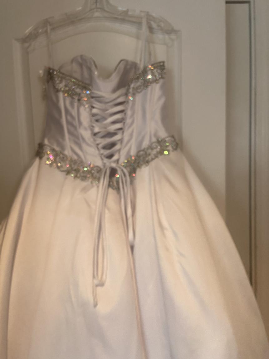 Size 12 Wedding Sequined White Ball Gown on Queenly