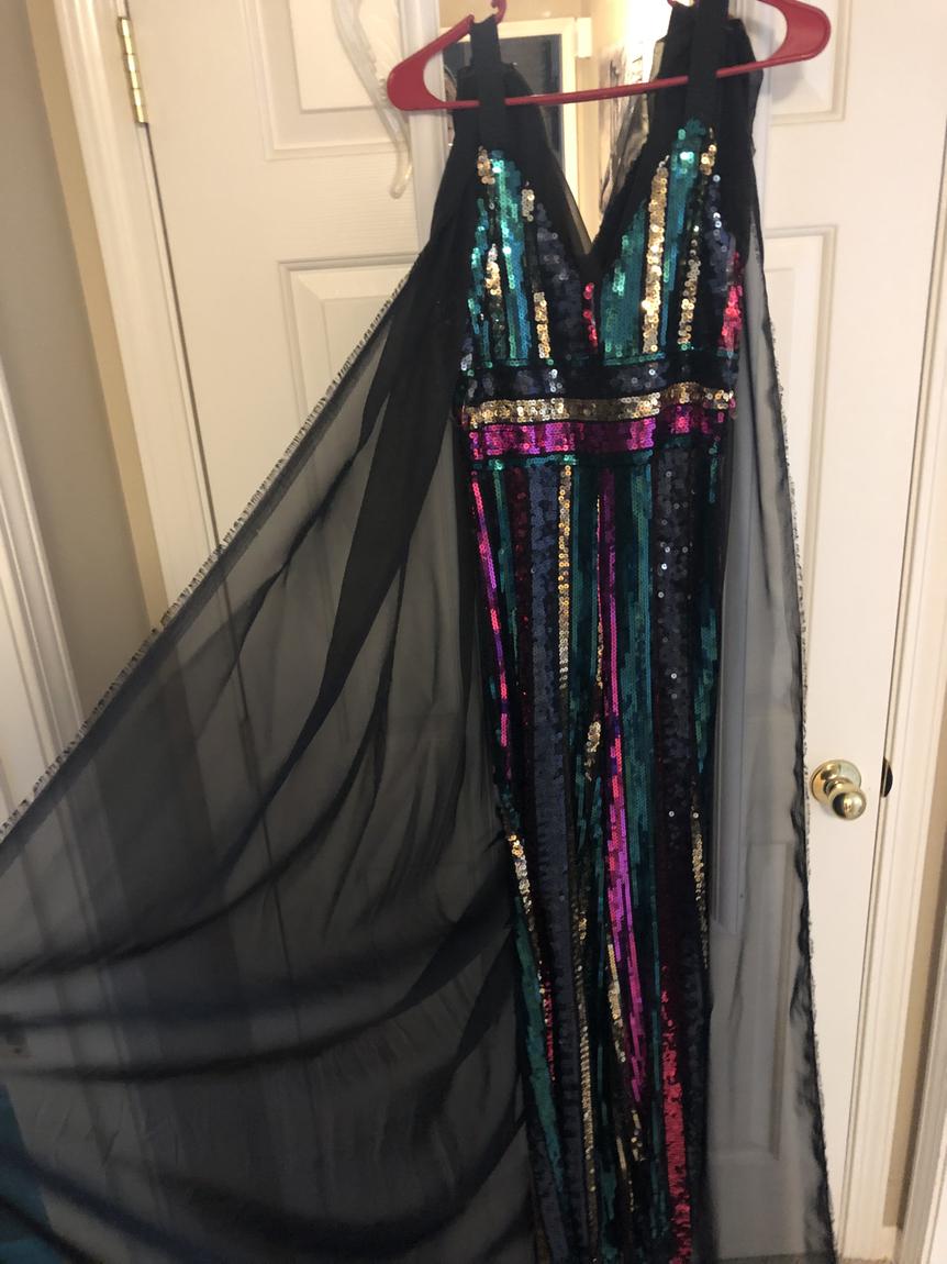 Size 4 Sequined Multicolor Cocktail Dress on Queenly