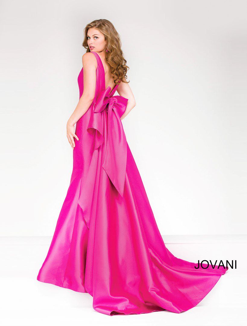 Jovani Size 4 Prom Hot Pink Dress With Train on Queenly