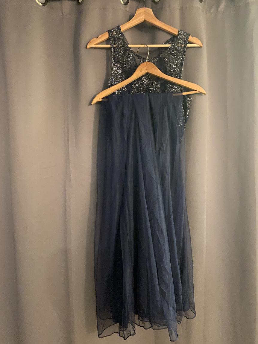 Size 6 Bridesmaid Blue Dress With Train on Queenly