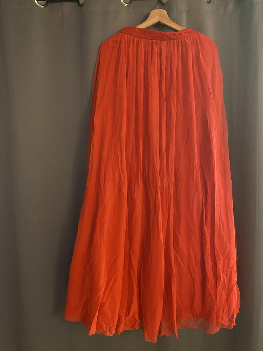 Size 4 Prom Red Dress With Train on Queenly