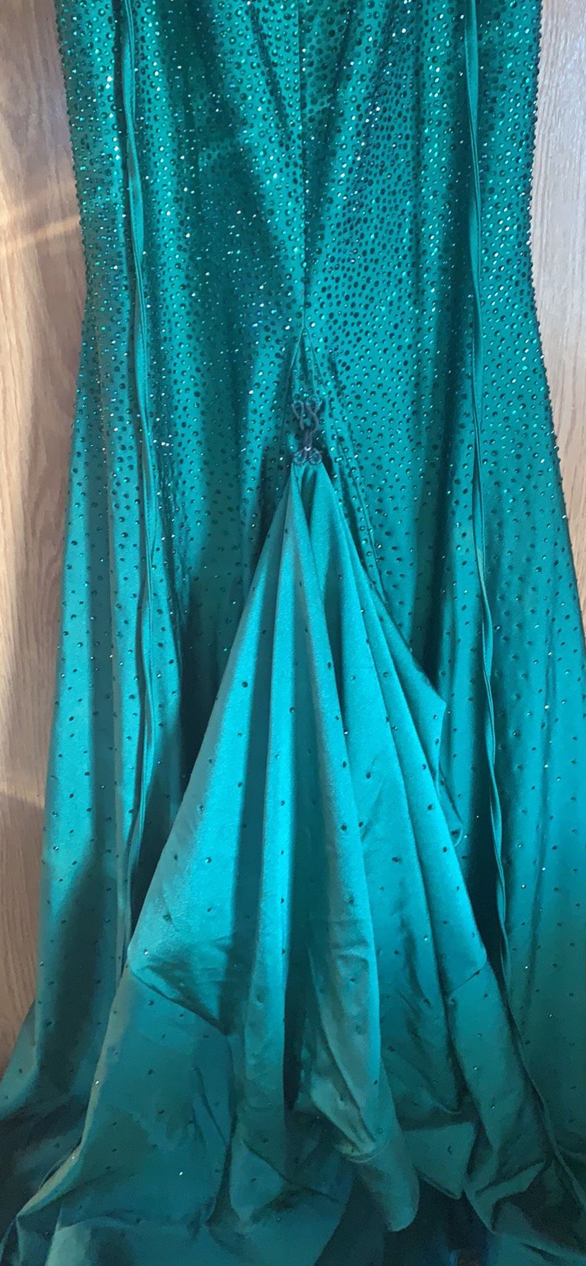 Size 00 Emerald Green Mermaid Dress on Queenly