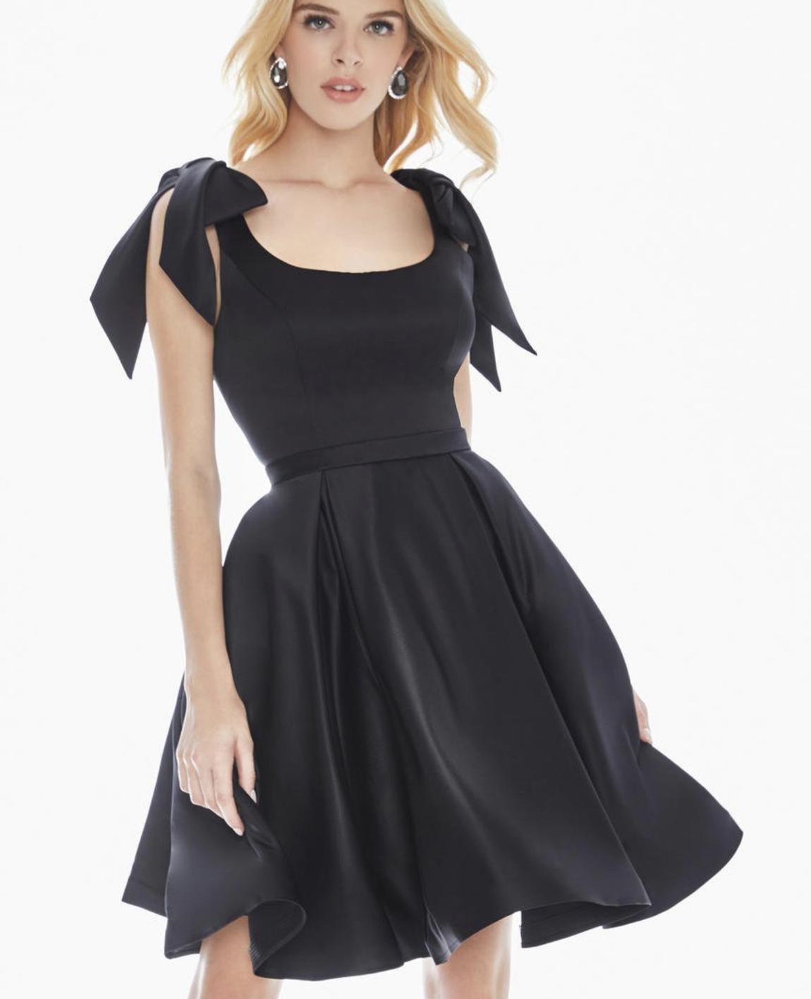 Ashley Lauren Size 4 Black Cocktail Dress on Queenly