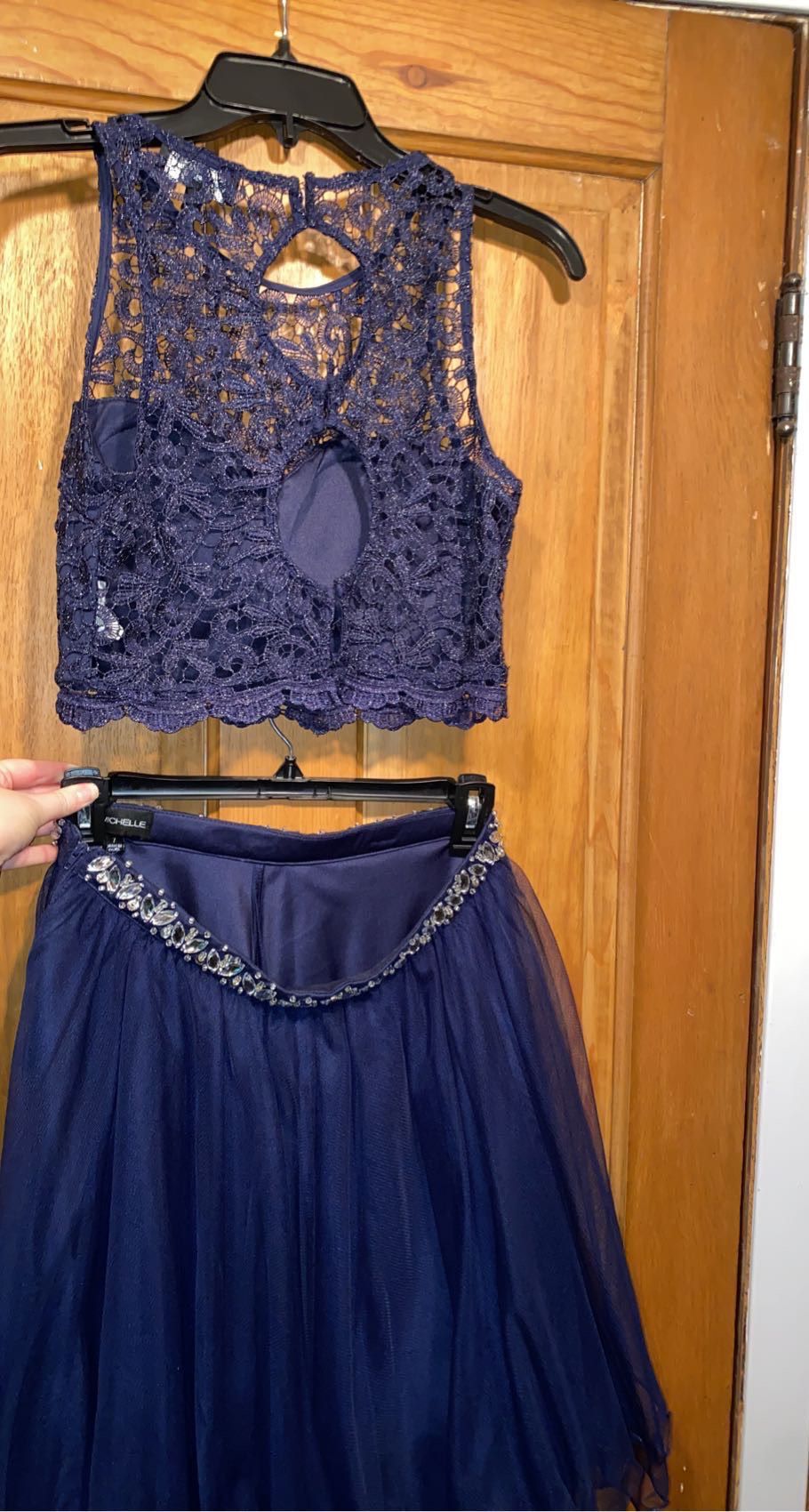 Size 6 Lace Blue Cocktail Dress on Queenly