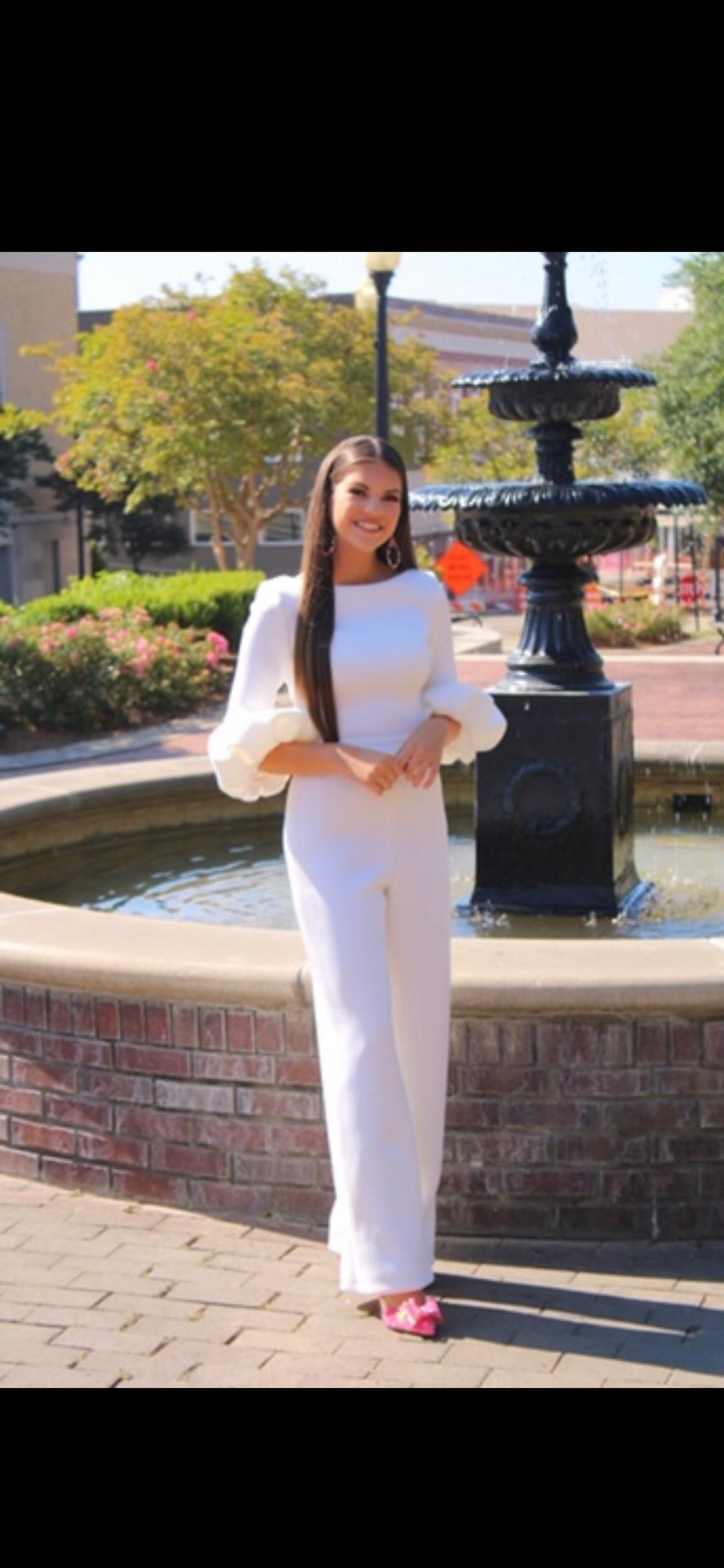 Jovani Size 0 White Formal Jumpsuit on Queenly