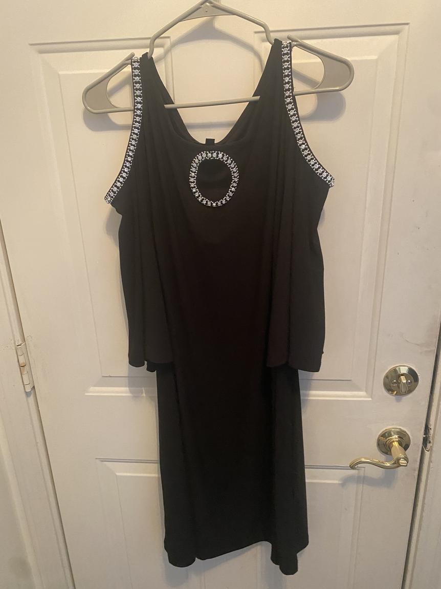 Plus Size 18 Nightclub Black Cocktail Dress on Queenly