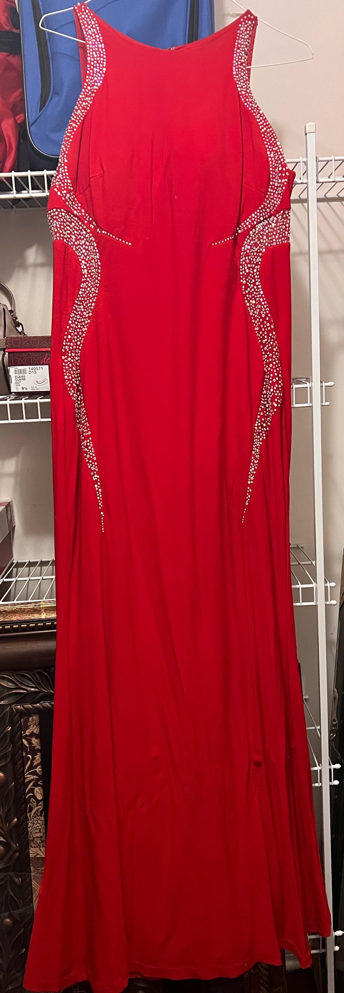 Size 14 Prom Red Ball Gown on Queenly
