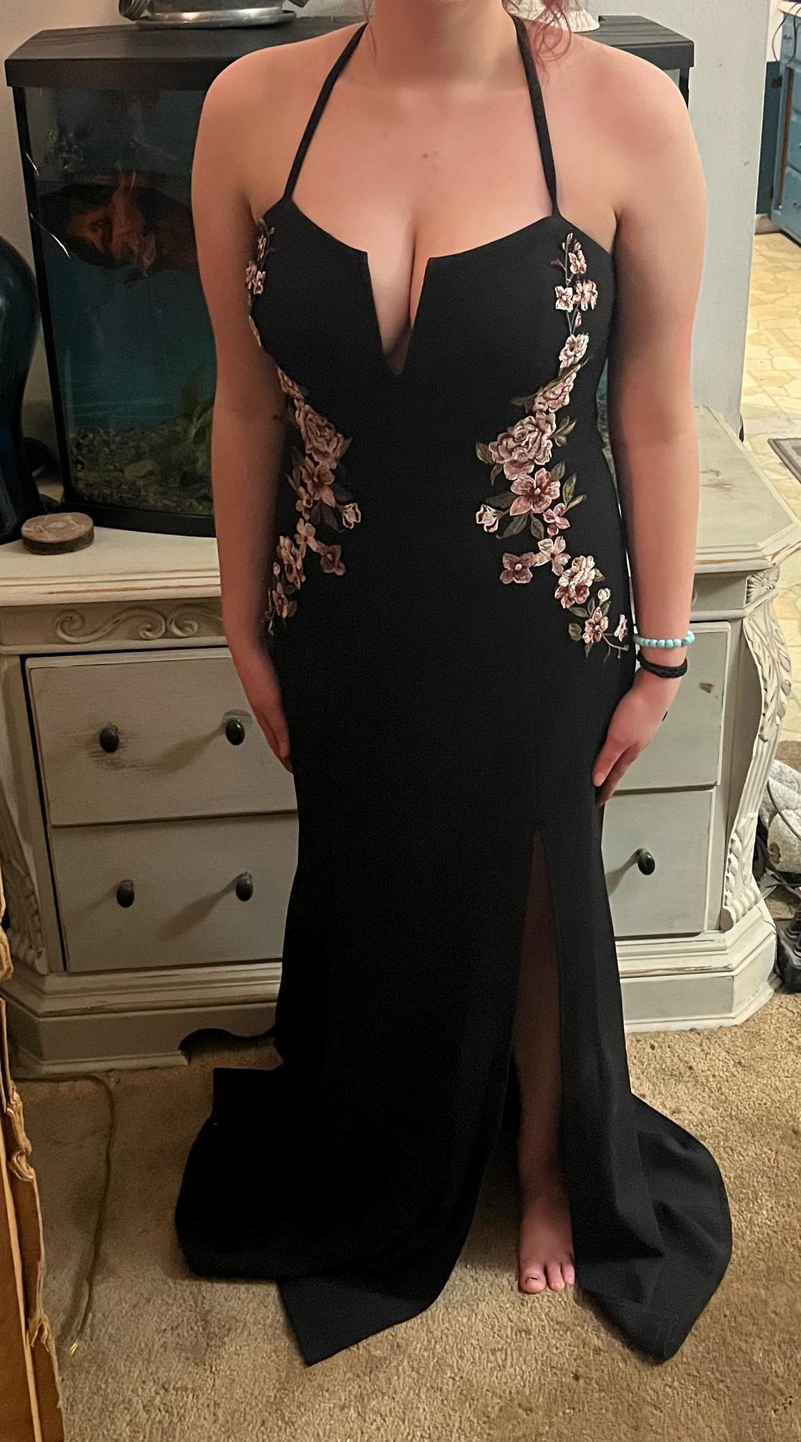Size 12 Prom Black Mermaid Dress on Queenly